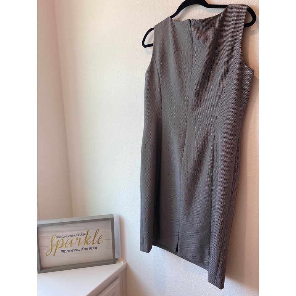 Tahari Arthur S. Levine Gray Sleeveless Midi Sheath Dress | Size 10 - Picture 5 of 7